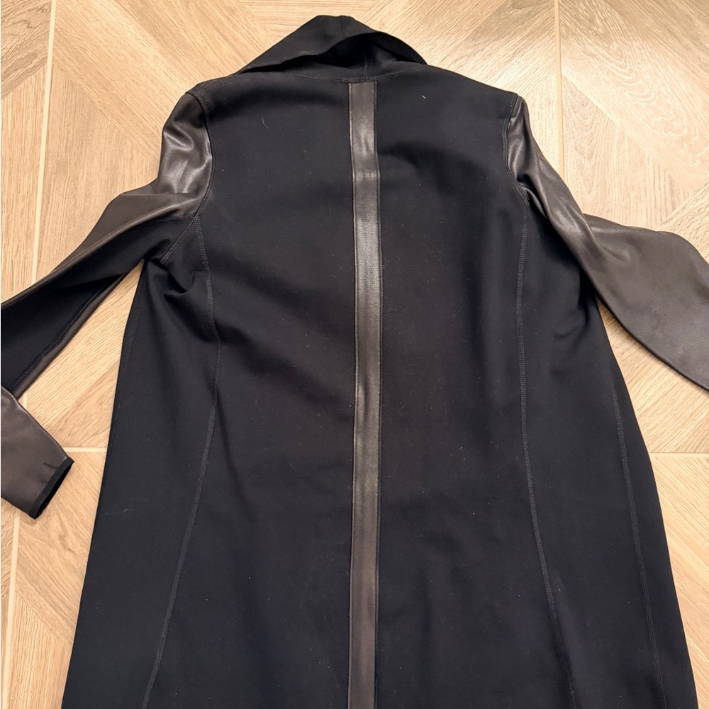 SPANX Black Women's Blazer - Picture 8 of 8